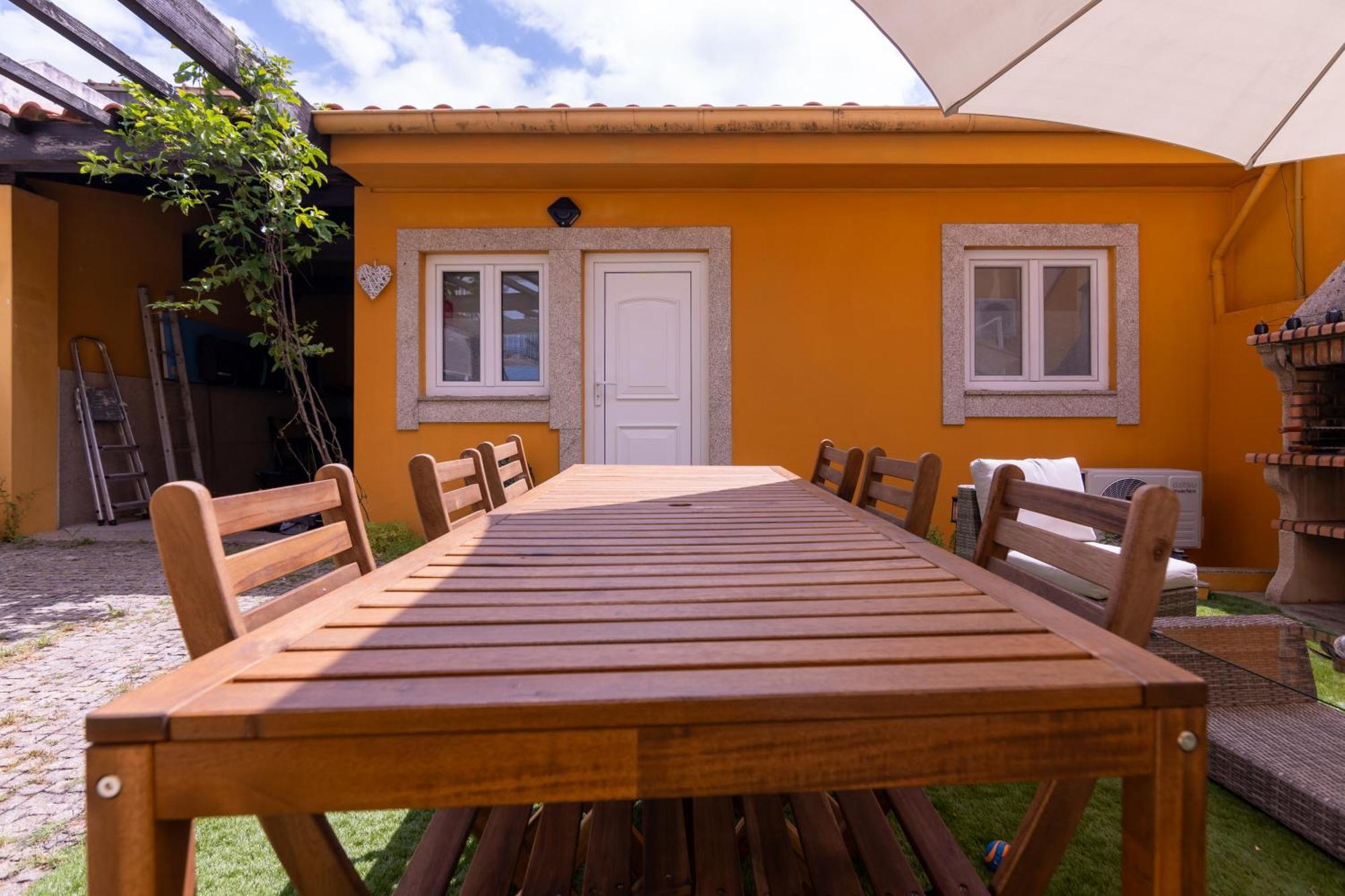 Perafita Yellow House - Ecohost Exterior photo